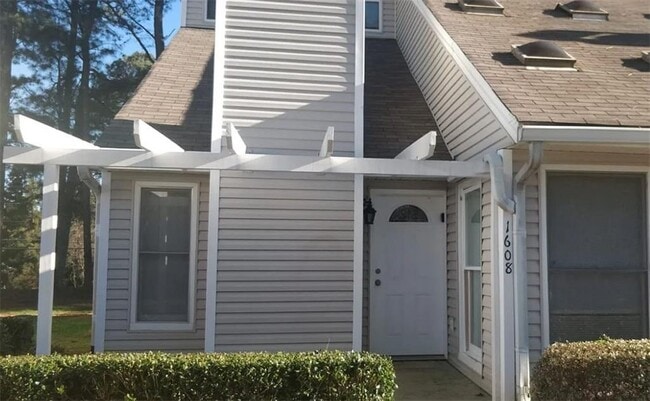 property at 1608 Homestead Trail