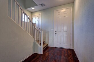 7577 S Shiny Bangle Ct in Las Vegas, NV - Building Photo - Building Photo