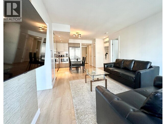 property at 1618 Quebec St