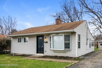 251 Derby Ave in Louisville, KY - Building Photo - Building Photo