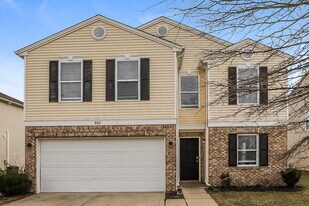 8421 Ash Grove Dr in Indianapolis, IN - Building Photo
