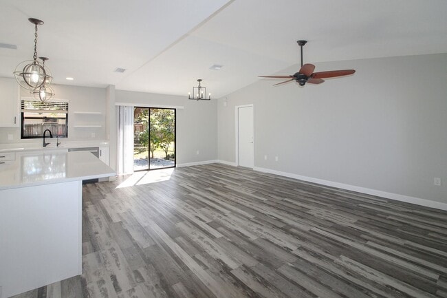 161 Auster Rd in Venice, FL - Building Photo - Building Photo