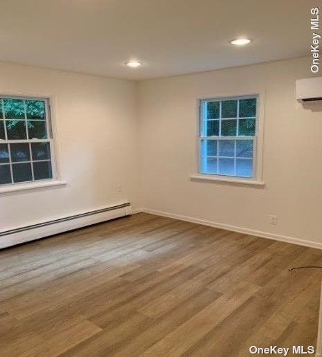 22 Deepdale Dr in Huntington Station, NY - Building Photo - Building Photo