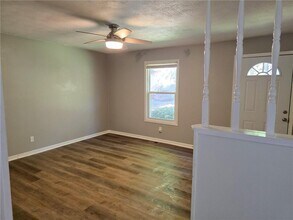 485 Pineland Rd SW in Mableton, GA - Building Photo - Building Photo