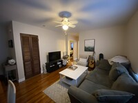 61 Selkirk Rd, Unit #3 in Boston, MA - Foto de edificio - Building Photo