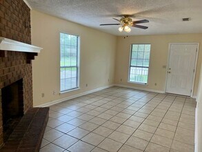 623 Lilly Ln in Murfreesboro, TN - Building Photo - Building Photo