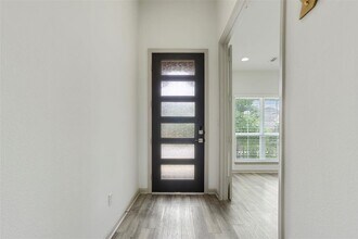 228 Barton Oak Trl in Georgetown, TX - Building Photo - Building Photo