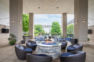 Avana Cliffside in Malden, MA - Building Photo