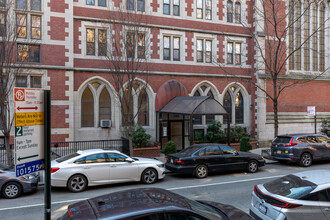 The Greentree in New York, NY - Building Photo - Building Photo