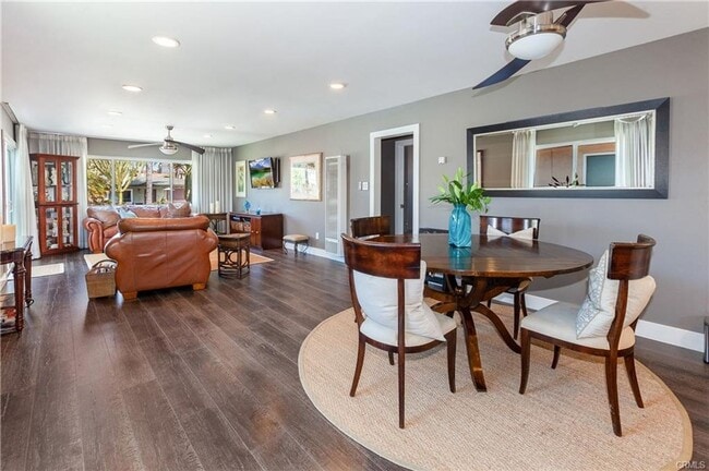 137 Avenida Mateo in San Clemente, CA - Building Photo - Building Photo