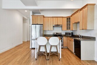 800 E 18th Ave in Denver, CO - Building Photo - Building Photo