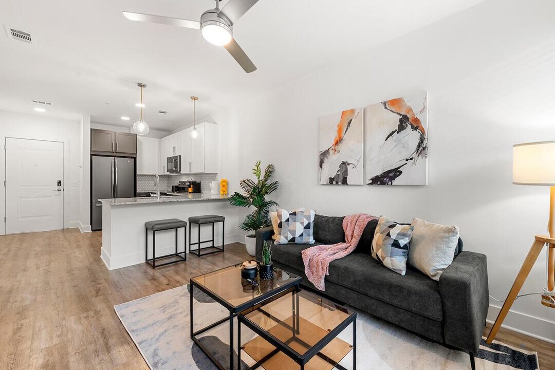 230 Bill Kennedy Wy SE in Atlanta, GA - Building Photo