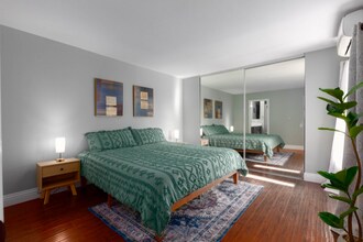 10159 Caminito Volar in San Diego, CA - Building Photo - Building Photo