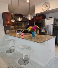 18402 NW 56th Pl in Miami Gardens, FL - Building Photo - Building Photo
