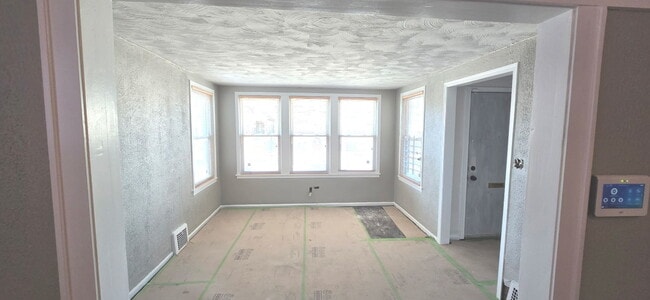 7131 S Wood St in Chicago, IL - Building Photo - Building Photo