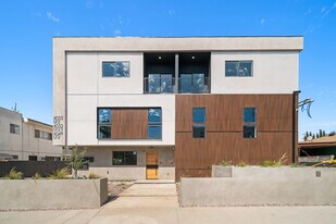 6053 Craner Ave in North Hollywood, CA - Building Photo