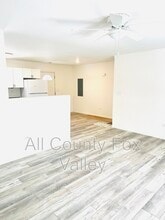 284 W Windsor Terrace in Antioch, IL - Building Photo - Building Photo