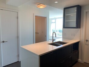 5515 Boundary Rd in Vancouver, BC - Building Photo - Building Photo