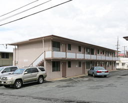 1717 Kaluhikai Ln Apartments