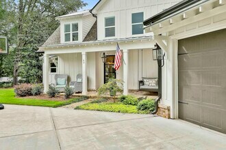 43 Morgan St in Senoia, GA - Building Photo - Building Photo