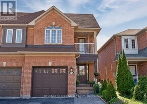 5854 Delle Donne Dr in Mississauga, ON - Building Photo
