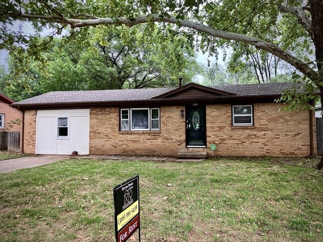 property at 338 W 4th St