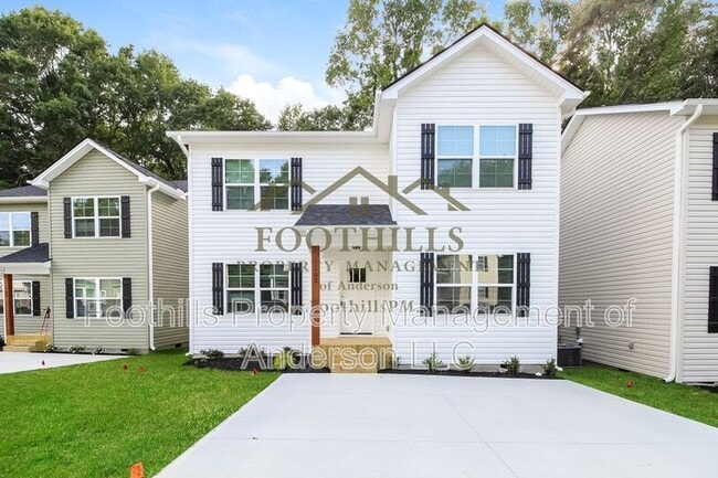property at 102 Crown Ct