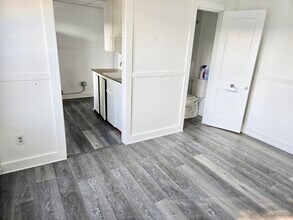 15 Edwards St in Southbridge, MA - Building Photo - Building Photo