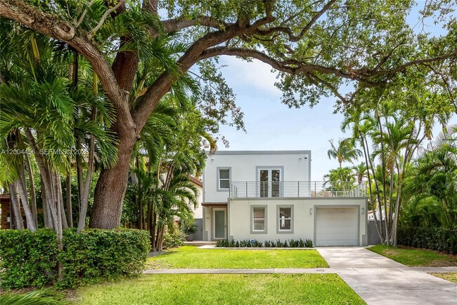 152 SW 20th Rd in Miami, FL - Building Photo - Building Photo