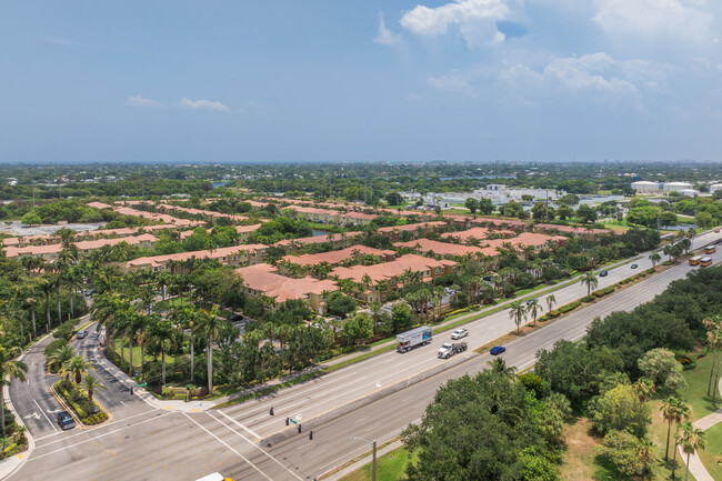 Monterey Bay Condos in Boynton Beach, FL - Building Photo - Building Photo