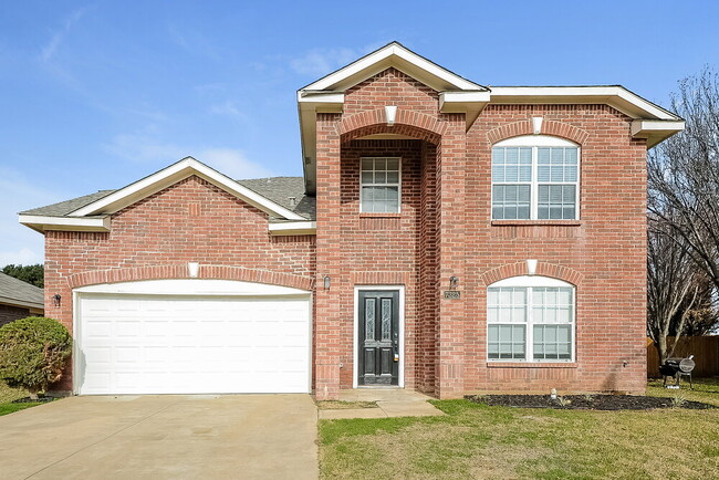 7325 Moon Ridge Ct
