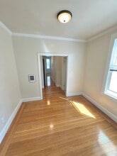 1945 Clay St, Unit 12 in San Francisco, CA - Foto de edificio - Building Photo