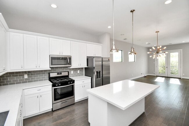 property at 308 Palmer St