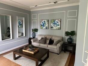 13012 Arbor Isle Dr in Temple Terrace, FL - Building Photo - Building Photo