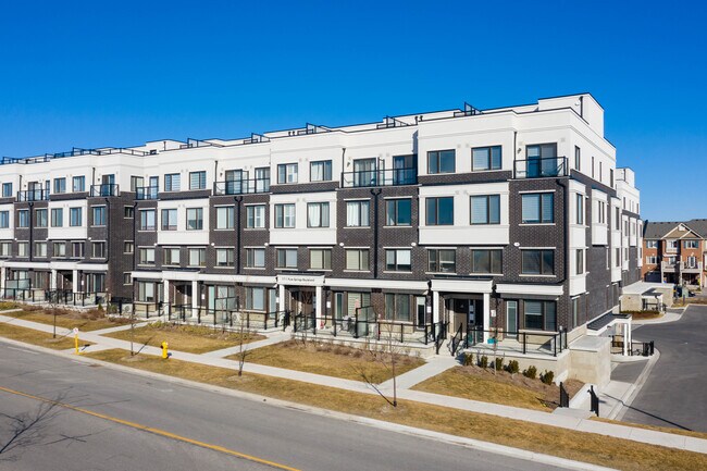 1711 Pure Springs Blvd in Pickering, ON - Building Photo - Building Photo