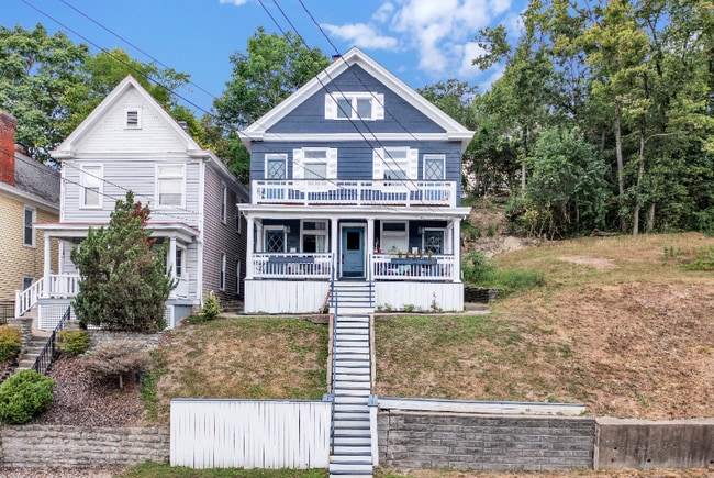 511 Delta Ave