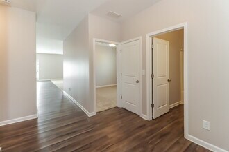 1062 Cold Water Dr in Griffin, GA - Building Photo - Building Photo