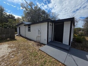 21307 SE Hawthorne Rd in Hawthorne, FL - Building Photo - Building Photo