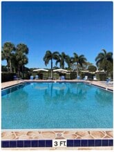 12836 Woodmill Dr in Palm Beach Gardens, FL - Building Photo - Building Photo