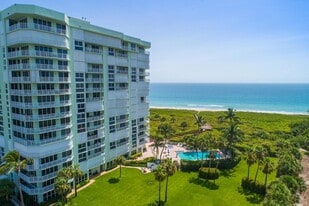 2700 N Hwy A1A, Unit 902 in Fort Pierce, FL - Building Photo