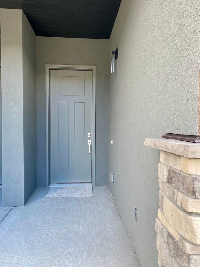 13363 Positano Pt in Colorado Springs, CO - Foto de edificio - Building Photo