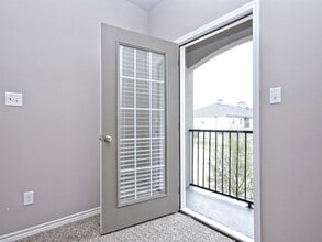 3503 Summerway Dr in College Station, TX - Building Photo - Building Photo