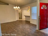 1608 Cottonwood Ct S photo'