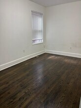 134 U St NW, Unit Room 1 in Washington, DC - Building Photo - Building Photo