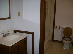 1403 Lake Ariel Hwy, Unit A in Lake Ariel, PA - Foto de edificio - Building Photo