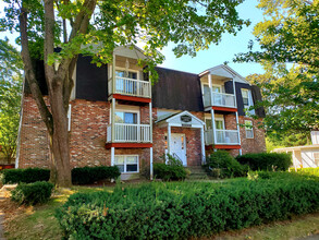 Bristol Apartments in New London, CT - Foto de edificio - Building Photo