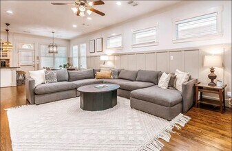 5303 Nett St in Houston, TX - Building Photo - Building Photo