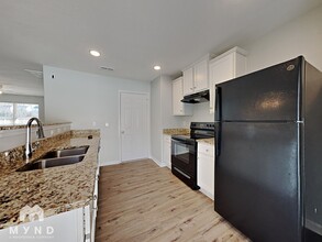 6530 Paw Village Rd in Charlotte, NC - Building Photo - Building Photo