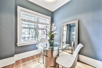 400 W Deming Pl in Chicago, IL - Building Photo - Building Photo