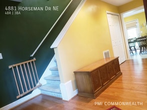 4881 Horseman Dr NE in Roanoke, VA - Building Photo - Building Photo